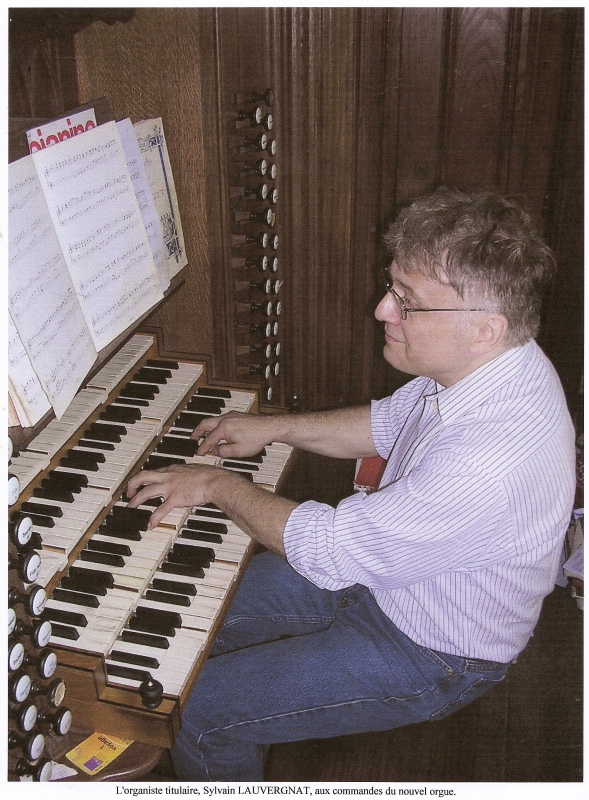 L'organiste titulaire Sylvain Lauvergnat
